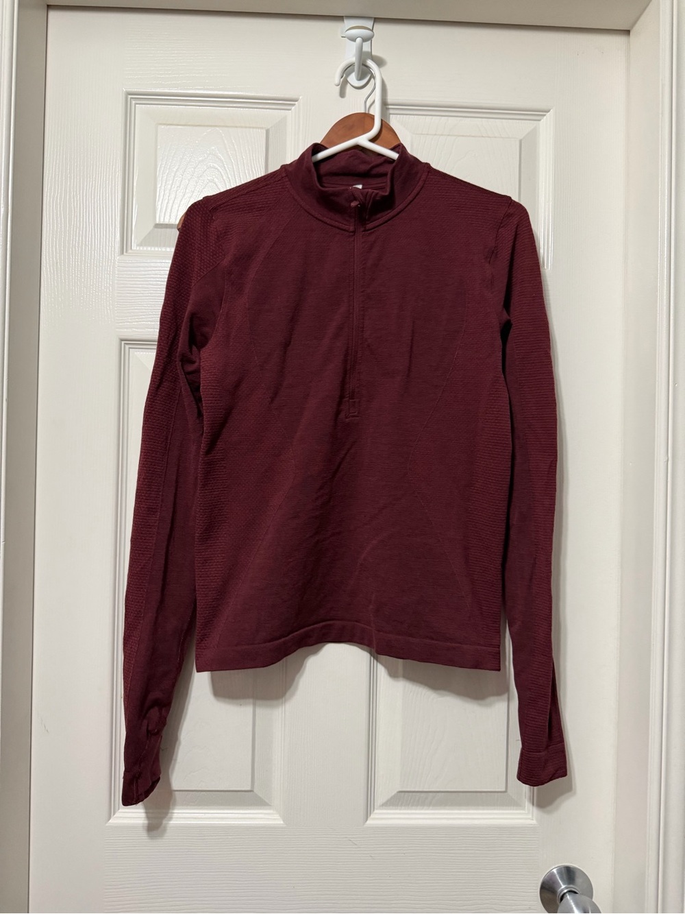 Lululemon athletica merino wool base layer half zip size 8 euc